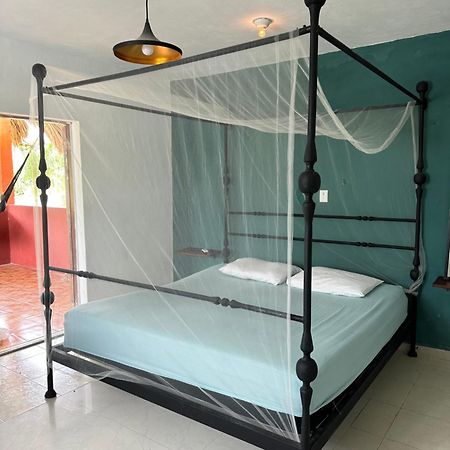 Black Jaguar Hostel 巴卡拉尔 外观 照片