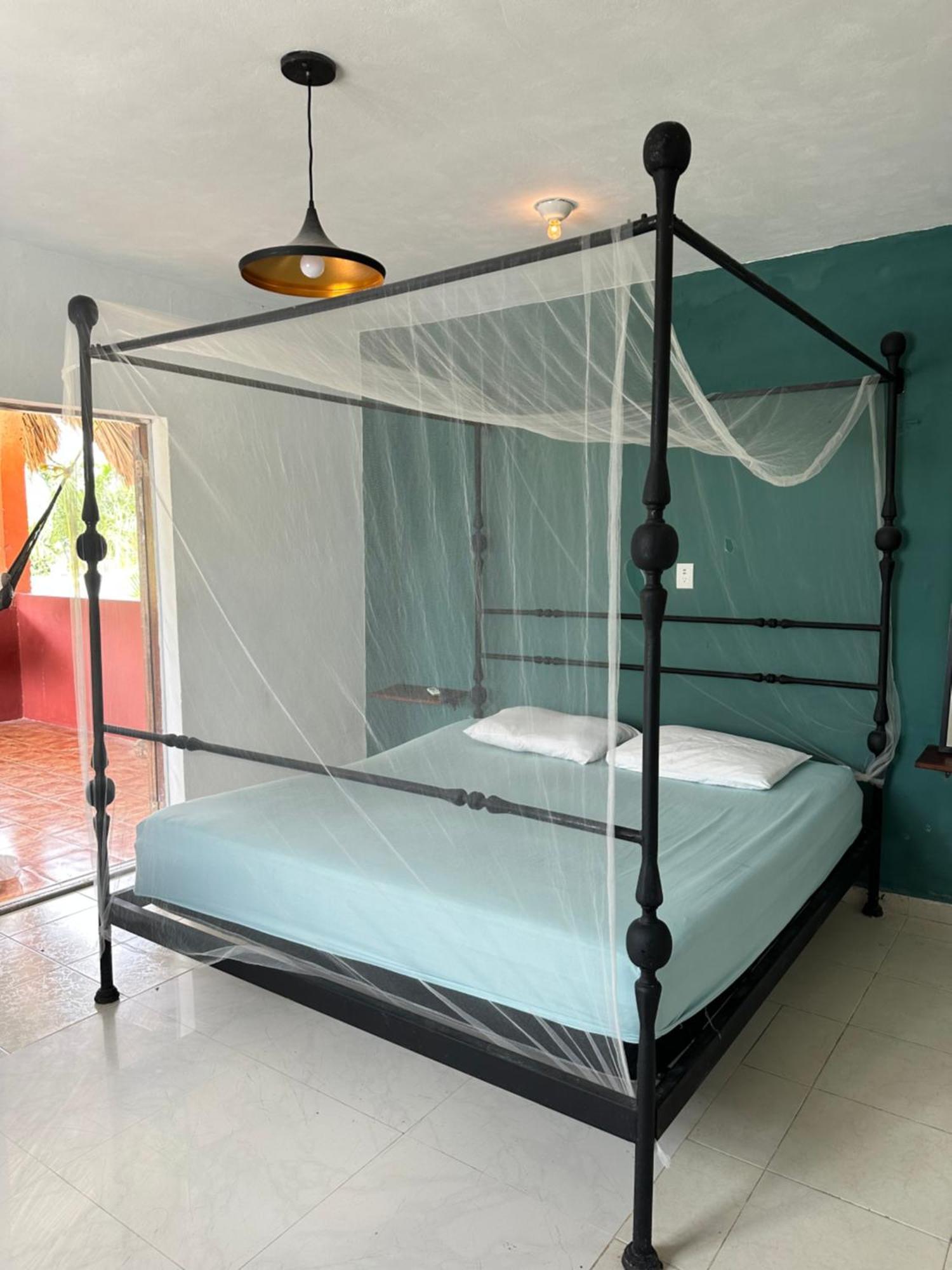 Black Jaguar Hostel 巴卡拉尔 外观 照片