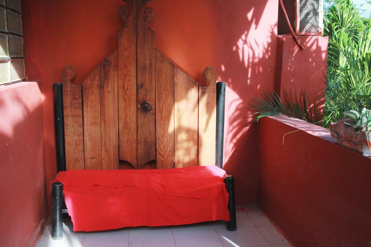 Black Jaguar Hostel 巴卡拉尔 外观 照片