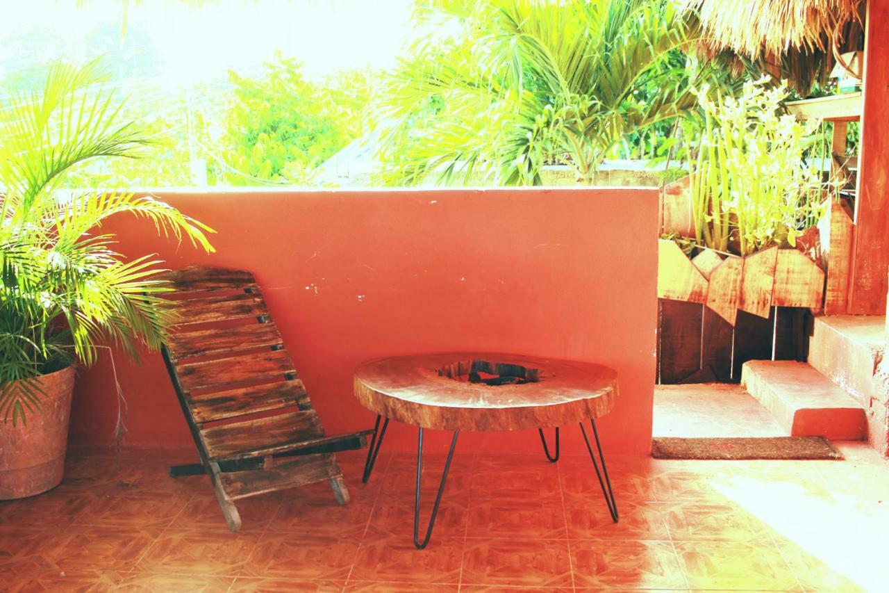 Black Jaguar Hostel 巴卡拉尔 外观 照片