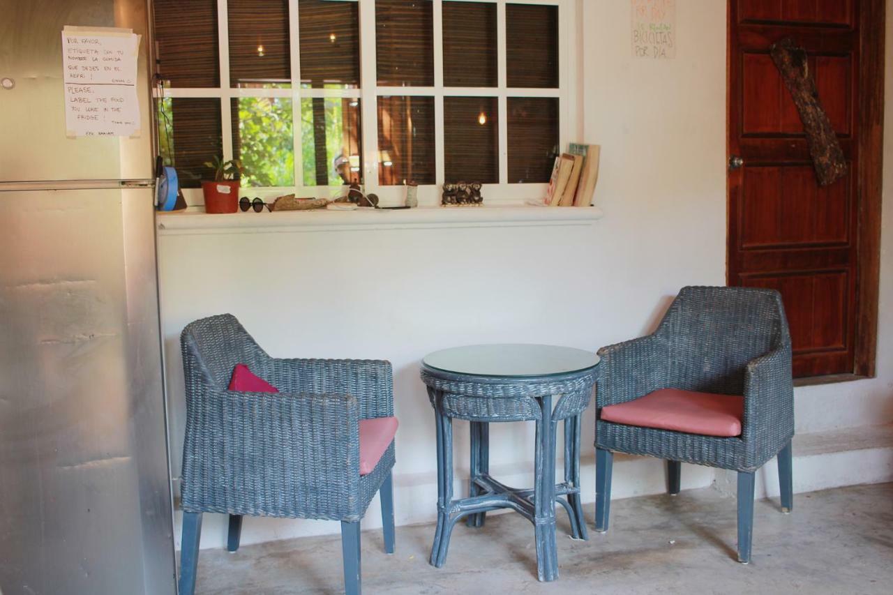 Black Jaguar Hostel 巴卡拉尔 外观 照片